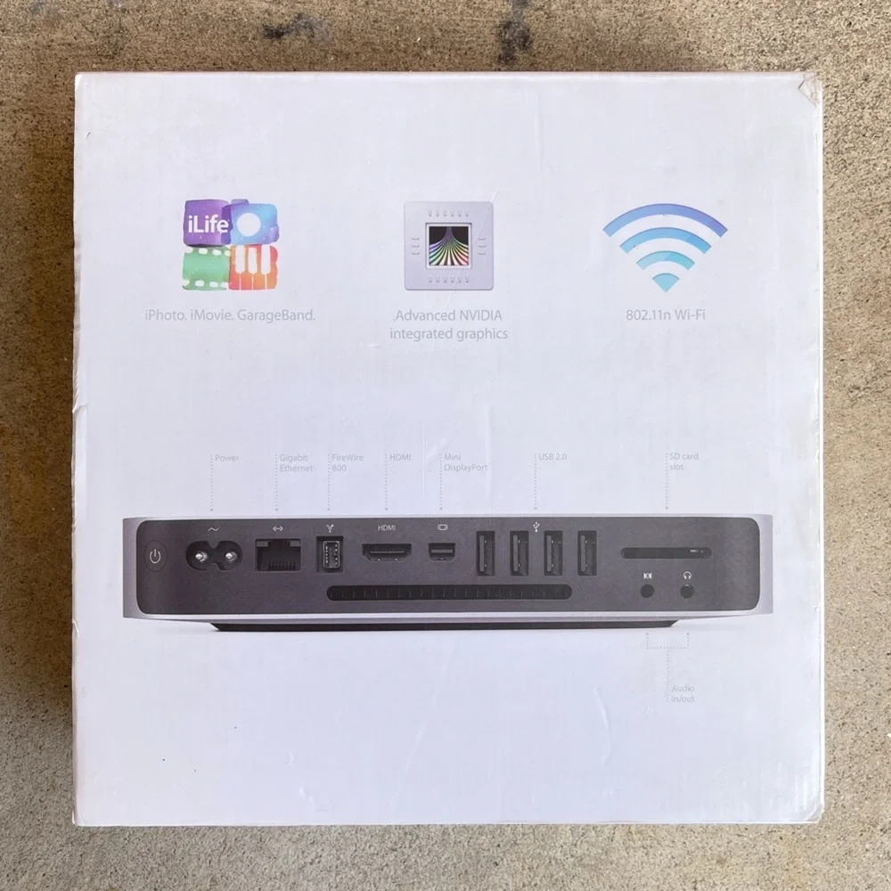 Apple Mac Mini 2.4 GHz A1347 - Silver